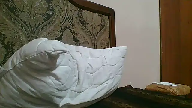 Snapshot of Emma_99 chatting on January 24, 2025, 11:15 am Emma 99 online show from January 24, 2025, 11:15 am