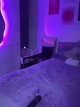 Snapshot of angie_bigboobs_ chatting on November 4, 2025, 1:27 am angie bigboobs online show from November 4, 2025, 1:27 am