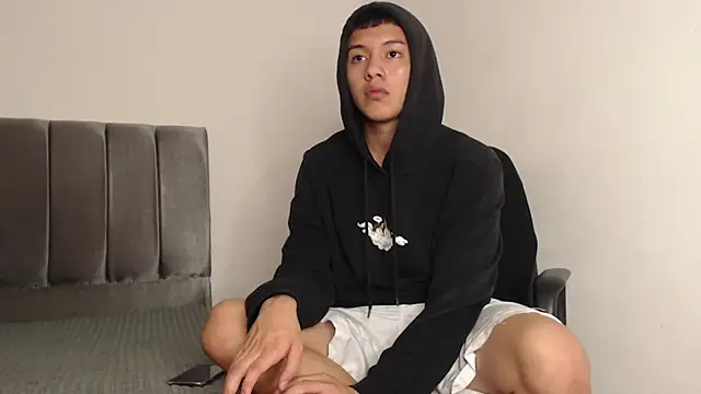 Snapshot of alex-lover chatting on February 18, 2025, 8:05 am alex-lover online show from February 18, 2025, 8:05 am