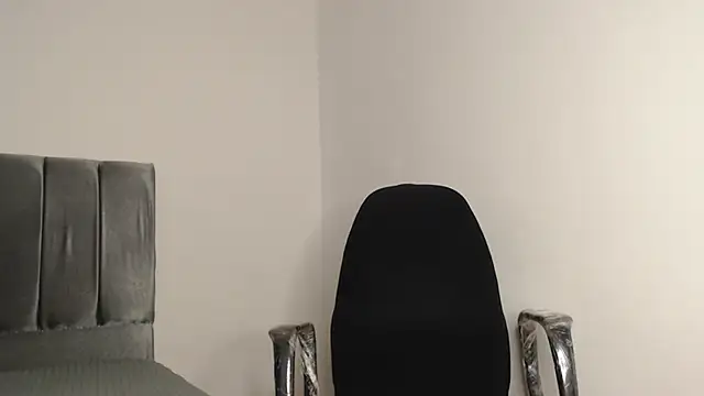 Snapshot of alex-lover chatting on October 5, 2025, 1:26 am alex-lover online show from October 5, 2025, 1:26 am