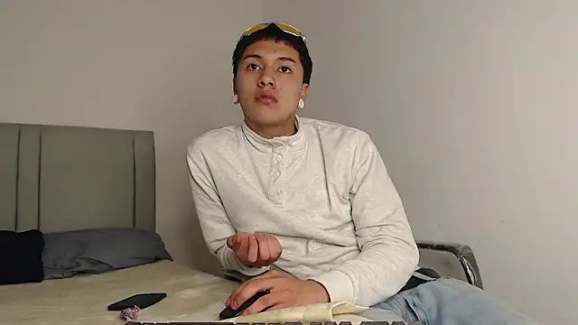 alex-lover online show from January 10, 2026, 4:25 am