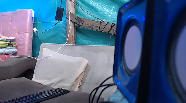 mom son dirty online show from March 1, 2025, 2:34 pm