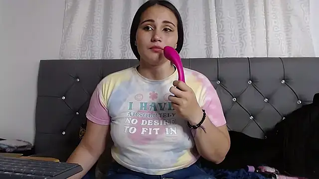 Snapshot of Baby_hornyJM chatting on December 13, 2024, 8:09 am Baby hornyJM online show from December 13, 2024, 8:09 am