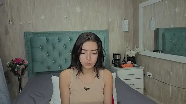Marcelaa fox online show from April 30, 2026, 8:26 pm