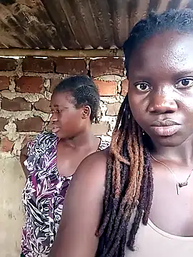 Black juicy24 online show from February 16, 2025, 1:05 pm