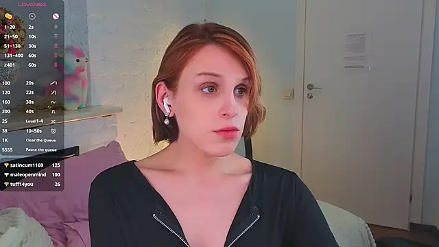 Snapshot of _yourFoxy_ chatting on January 16, 2025, 3:34 am yourFoxy online show from January 16, 2025, 3:34 am