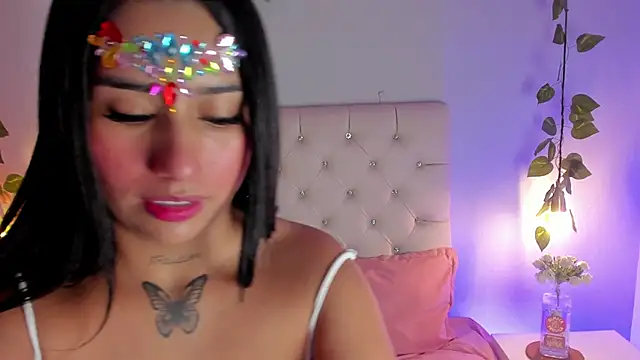 Snapshot of Isabella_Flowers chatting on September 11, 2025, 8:20 pm Isabella Flowers online show from September 11, 2025, 8:20 pm