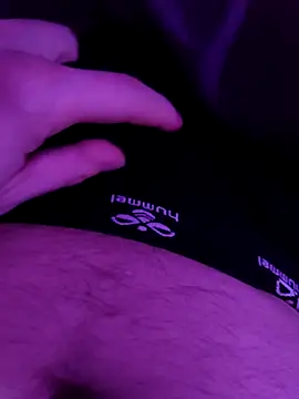 Snapshot of poldek38 chatting on February 9, 2025, 1:22 am poldek38 online show from February 9, 2025, 1:22 am