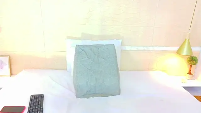 Snapshot of Chocolatte_bar chatting on November 11, 2025, 1:55 pm Chocolatte bar online show from November 11, 2025, 1:55 pm