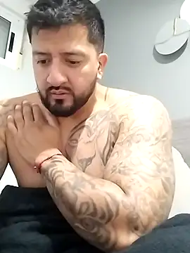 Snapshot of Drake_Smith1 chatting on December 5, 2025, 3:37 am Drake Smith1 online show from December 5, 2025, 3:37 am