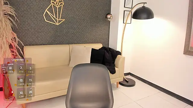 Snapshot of Hanna_fost chatting on May 10, 2026, 6:18 am Hanna fost online show from May 10, 2026, 6:18 am