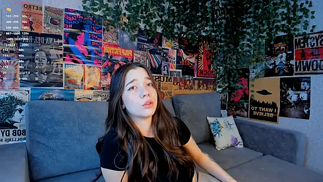 Snapshot of Butterflys1268 chatting on February 19, 2025, 7:39 am Butterflys1268 online show from February 19, 2025, 7:39 am