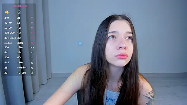 Snapshot of Butterflys1268 chatting on November 26, 2025, 8:15 am Butterflys1268 online show from November 26, 2025, 8:15 am