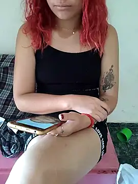 Snapshot of Scarlett-Leh chatting on February 19, 2025, 12:22 pm Scarlett-Leh online show from February 19, 2025, 12:22 pm