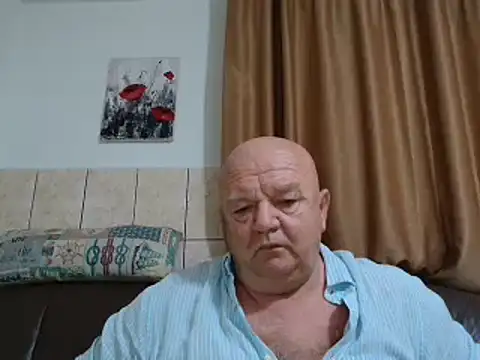 Snapshot of fullballs6 chatting on December 6, 2024, 3:08 am fullballs6 online show from December 6, 2024, 3:08 am