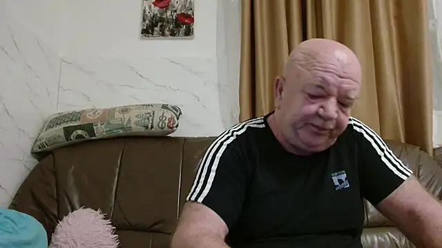 fullballs6 online show from February 16, 2026, 3:02 am