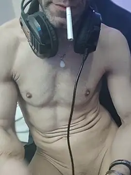 Aktorihannxh online show from April 11, 2026, 12:04 am