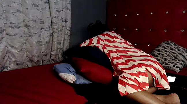 Foxybrownxx1 online show from March 7, 2025, 5:40 am