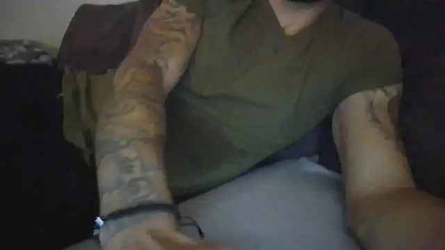 Snapshot of Kevoon991 chatting on November 2, 2025, 4:53 pm Kevoon991 online show from November 2, 2025, 4:53 pm