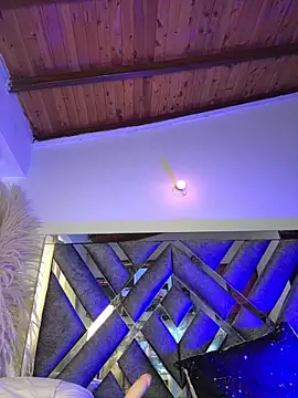 Snapshot of LylaLee111 chatting on March 7, 2025, 4:22 pm LylaLee111 online show from March 7, 2025, 4:22 pm