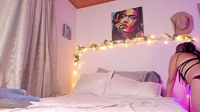 Snapshot of Valerysensitive chatting on January 29, 2025, 12:54 am Valerysensitive online show from January 29, 2025, 12:54 am