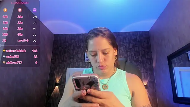 samantha  karolstone online show from January 30, 2025, 3:33 am