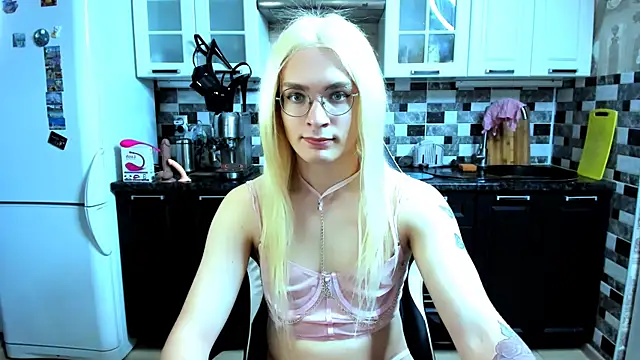 Snapshot of Jimmy_Bearn chatting on November 15, 2025, 2:46 pm Jimmy Bearn online show from November 15, 2025, 2:46 pm