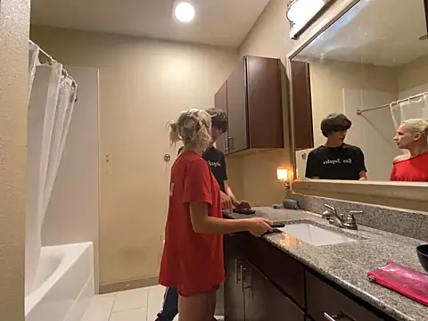 girlfriendmissy online show from January 29, 2025, 11:56 pm