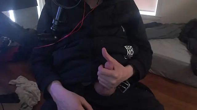 chicostick413 online show from March 13, 2025, 6:12 pm