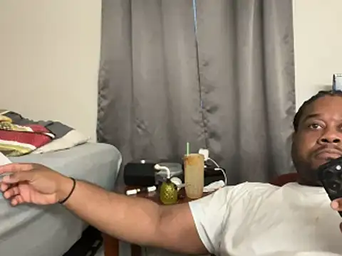 bigtennesseeboy online show from June 20, 2026, 1:09 am