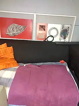 Chocolate factory man online show from January 23, 2025, 3:11 pm