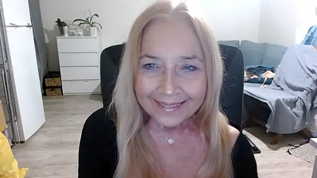 Snapshot of sofia_xkiss chatting on January 13, 2025, 2:53 pm sofia xkiss online show from January 13, 2025, 2:53 pm