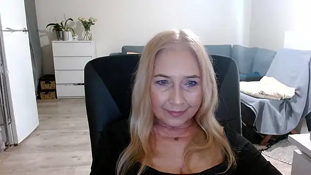 Snapshot of sofia_xkiss chatting on January 19, 2025, 7:57 am sofia xkiss online show from January 19, 2025, 7:57 am