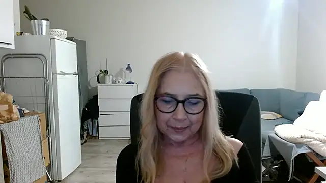 Snapshot of sofia_xkiss chatting on February 26, 2025, 2:46 pm sofia xkiss online show from February 26, 2025, 2:46 pm