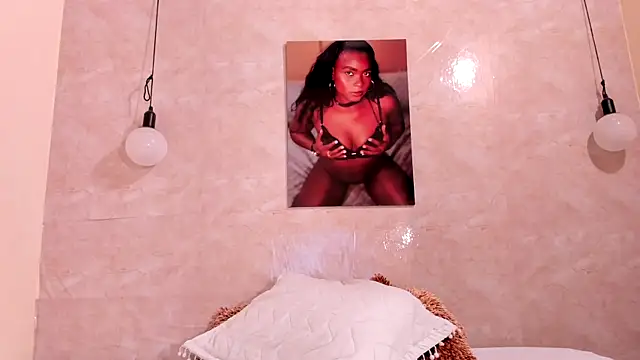 Snapshot of NicolVilla chatting on March 17, 2025, 1:08 pm NicolVilla online show from March 17, 2025, 1:08 pm