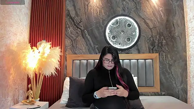 BellaPeers  online show from November 16, 2025, 12:22 pm