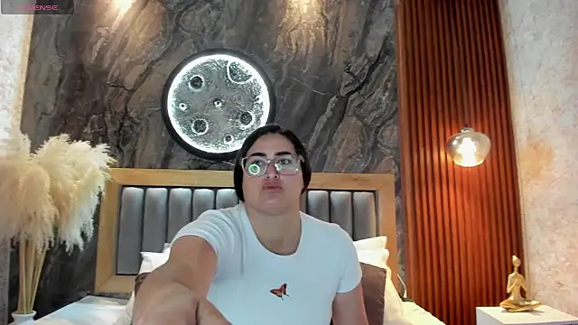 BellaPeers  online show from June 10, 2026, 11:31 am