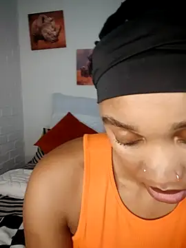 Shria107 online show from February 7, 2026, 7:23 am