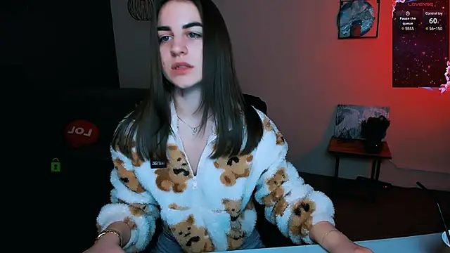 Snapshot of juli_kisss chatting on January 28, 2025, 1:29 am juli kisss online show from January 28, 2025, 1:29 am