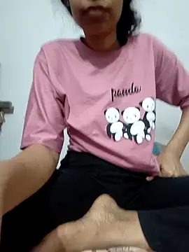 catreena online show from November 4, 2025, 7:24 pm