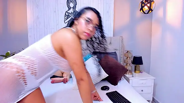 natasha cortez online show from February 18, 2026, 12:23 pm