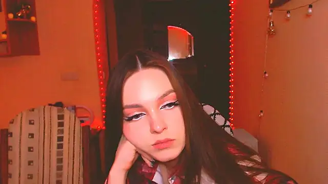 miss merciless  online show from December 18, 2024, 9:18 pm