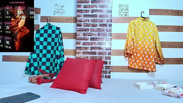 Snapshot of sofia_fer chatting on November 15, 2025, 2:31 am sofia fer online show from November 15, 2025, 2:31 am