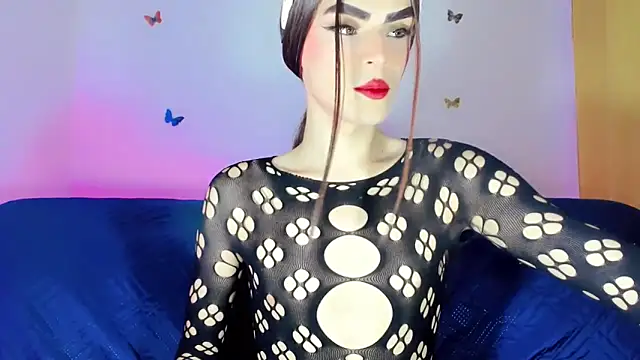 TatiGil online show from May 10, 2026, 9:09 pm