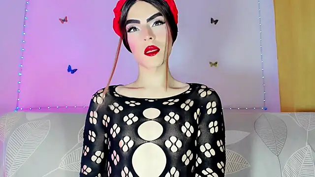 TatiGil online show from June 29, 2026, 8:31 pm