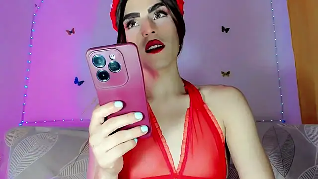 TatiGil online show from July 2, 2026, 3:23 am