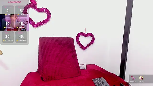 Snapshot of Giia39 chatting on October 17, 2025, 10:40 am Giia39 online show from October 17, 2025, 10:40 am