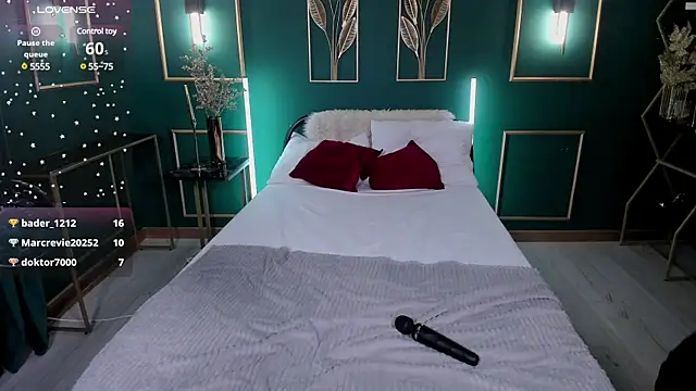 Snapshot of SherriMartinez chatting on January 18, 2025, 7:17 am SherriMartinez online show from January 18, 2025, 7:17 am