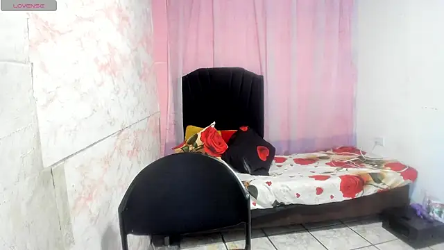 Snapshot of Brunette_sasha chatting on June 5, 2026, 1:28 pm Brunette sasha online show from June 5, 2026, 1:28 pm