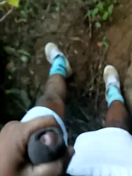 Snapshot of dpkpaksudda chatting on September 13, 2025, 2:44 am dpkpaksudda online show from September 13, 2025, 2:44 am